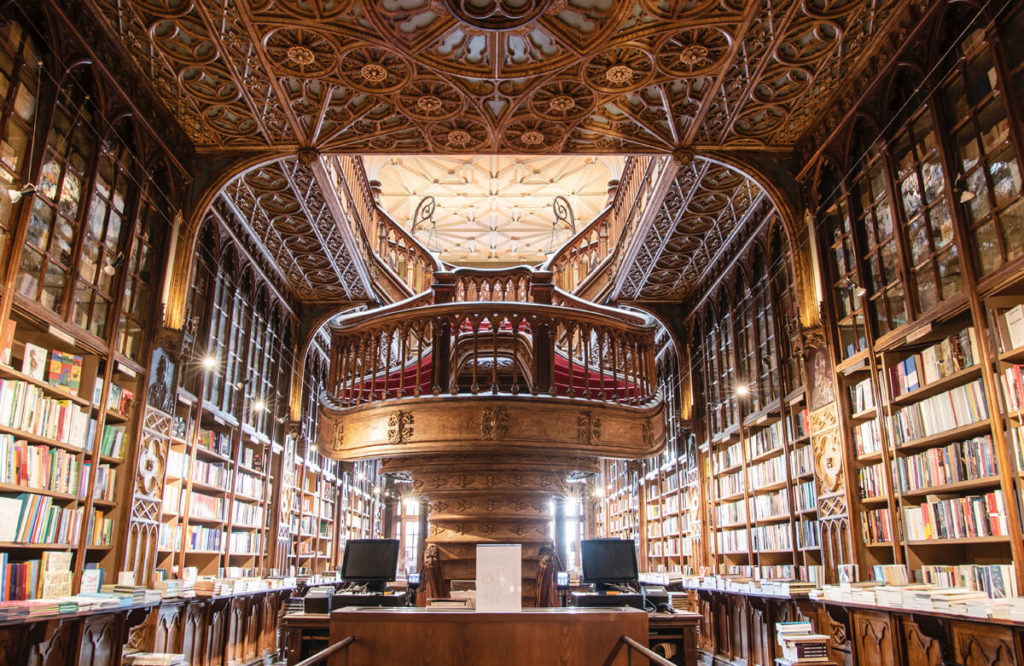 librairie lello - destination porto