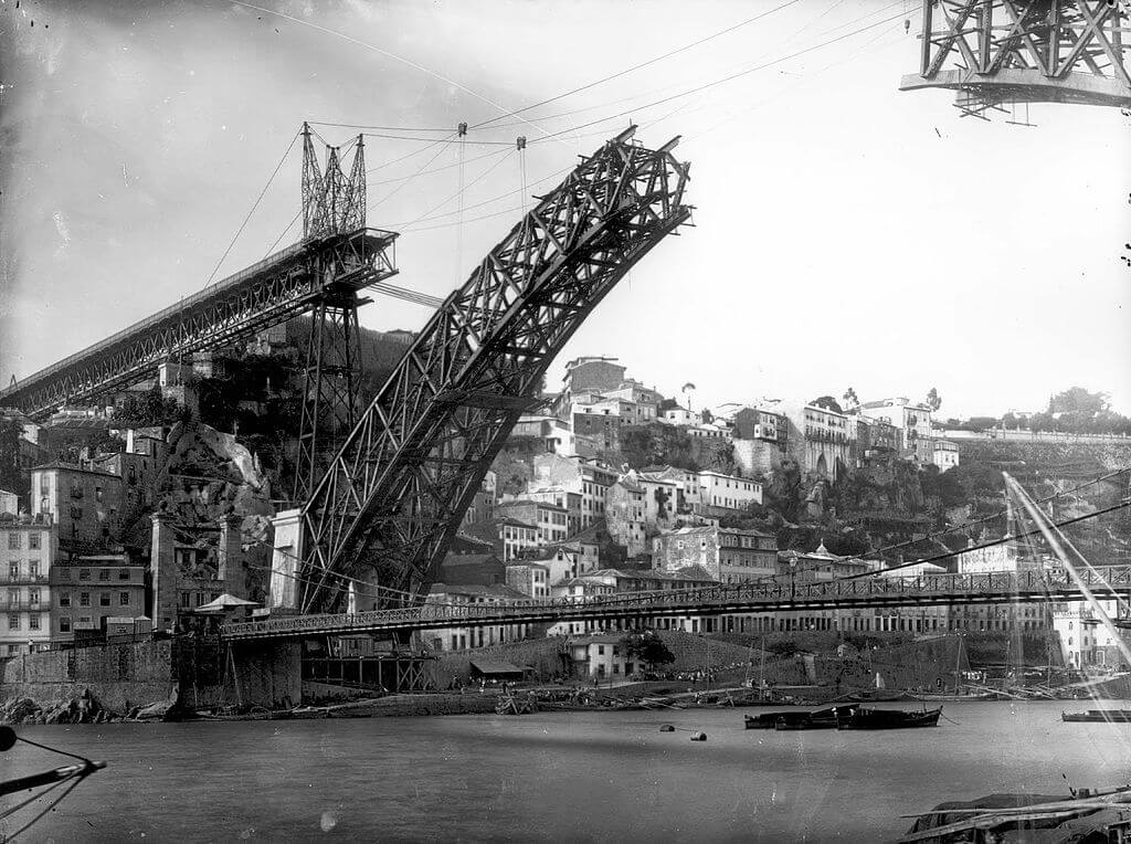 pont dom luis construction - destination porto