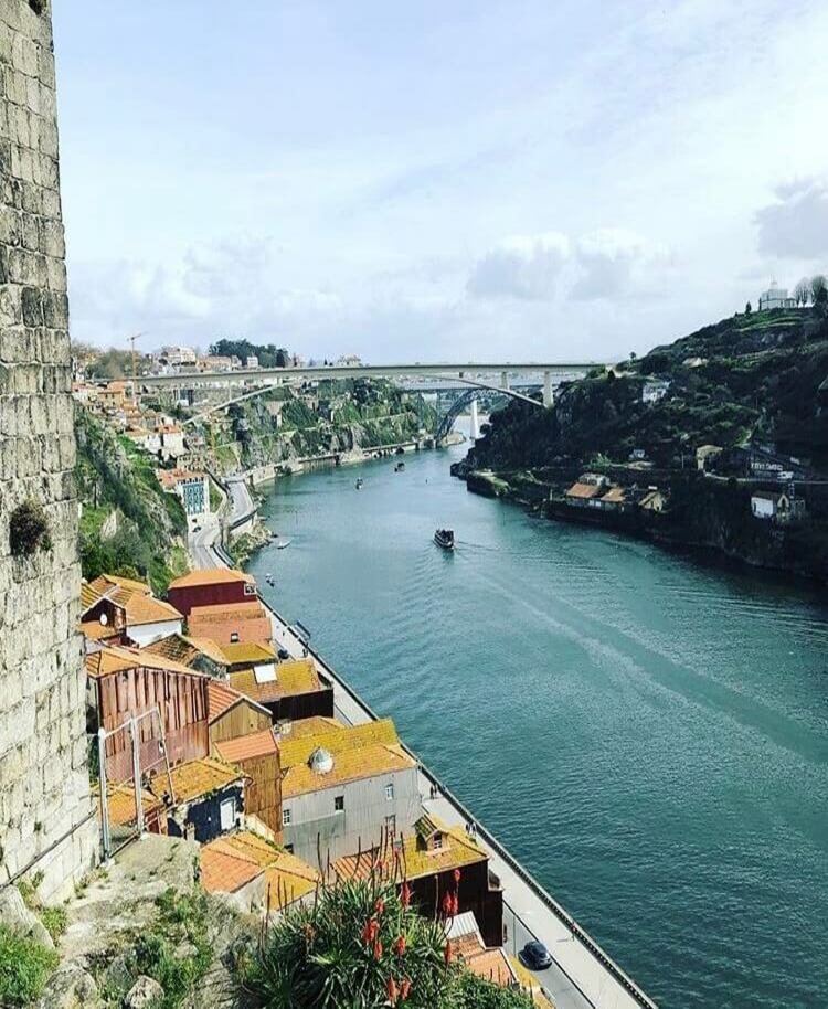 vue du pont dom luis - destination porto